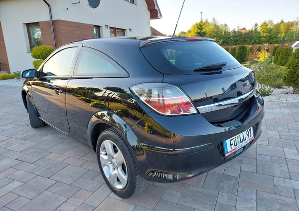 Opel Astra cena 14999 przebieg: 229000, rok produkcji 2009 z Małomice małe 781